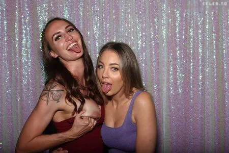Photobox Flashes OnlyFans Leaked Free Thumbnail Picture - #ymO9x7FdGe