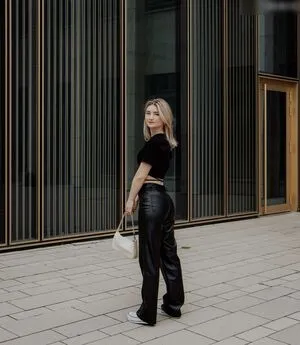 Pia Janina Tofall OnlyFans Leaked Free Thumbnail Picture - #SQuloX7V2x