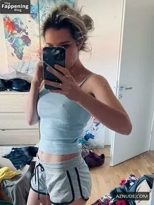 Pia Scholz OnlyFans Leaked Free Thumbnail Picture - #3CqUhO6UyJ