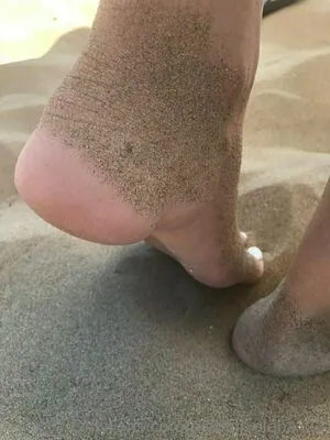 Piedini Elena OnlyFans Leaked Free Thumbnail Picture - #X4yuNMI1X1