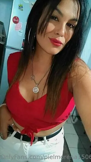 Pielmorena1506 OnlyFans Leaked Free Thumbnail Picture - #2mWG2LOCds