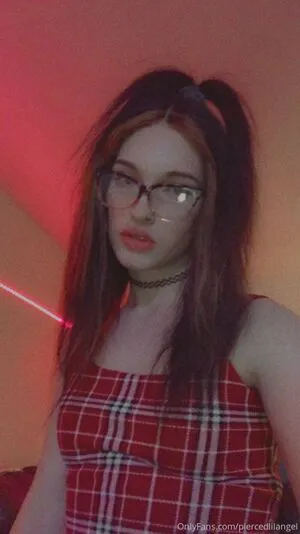 Piercedlilangel OnlyFans Leaked Free Thumbnail Picture - #0NdtyxU9qA