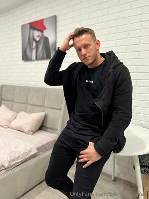Pierrefitchfree OnlyFans Leaked Free Thumbnail Picture - #fTfZjxm9e1