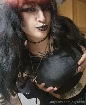 Pigxmilk OnlyFans Leaked Free Thumbnail Picture - #2xIqlrkaYc