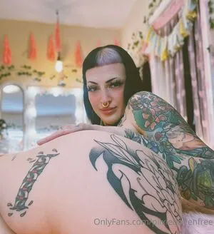 Piixiequeenfree OnlyFans Leaked Free Thumbnail Picture - #kYJbO1Borr