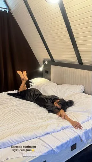 Pinars0ylu OnlyFans Leaked Free Thumbnail Picture - #daGD4ydhP2