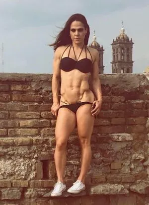 Pinche Ana Fit OnlyFans Leaked Free Thumbnail Picture - #7X48QPAWyg