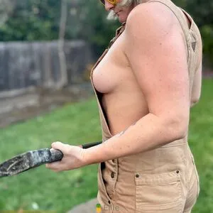 Pineapple Ellie Free OnlyFans Leaked Free Thumbnail Picture - #hxsRvnnnWa