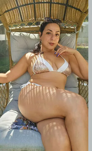 Pineapple Hoops OnlyFans Leaked Free Thumbnail Picture - #6SS5a6A4Jo