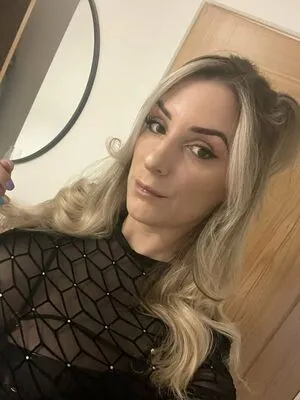 Pineapple Wife OnlyFans Leaked Free Thumbnail Picture - #nhUFMphIcB