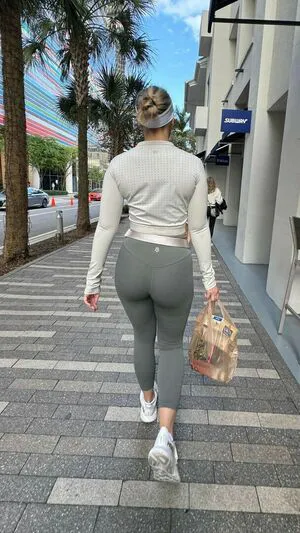 Pineapplebrat OnlyFans Leaked Free Thumbnail Picture - #1VmfOwNZnN