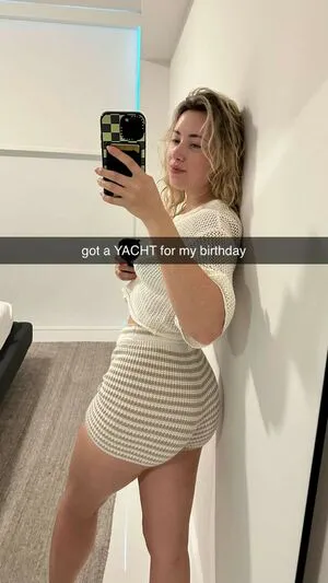 Pineapplebrat OnlyFans Leaked Free Thumbnail Picture - #2RwLjojn43