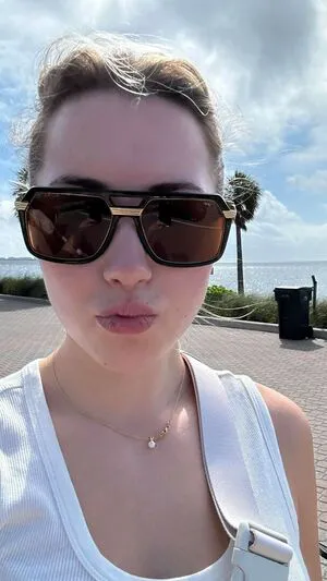 Pineapplebrat OnlyFans Leaked Free Thumbnail Picture - #GfG6Vria7K