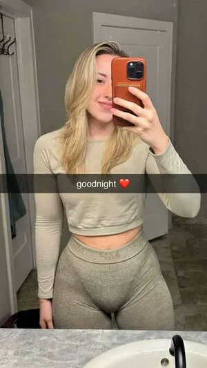 Pineapplebrat OnlyFans Leaked Free Thumbnail Picture - #X1NThD6aZn