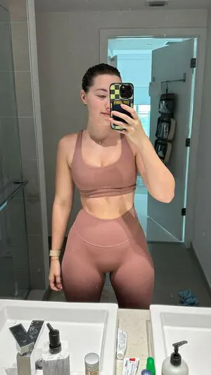 Pineapplebrat OnlyFans Leaked Free Thumbnail Picture - #mmgFmHRo1Y