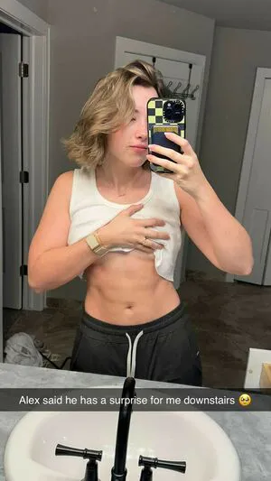 Pineapplebrat OnlyFans Leaked Free Thumbnail Picture - #z8eeyRFc5A