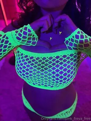 Pink Freya Free OnlyFans Leaked Free Thumbnail Picture - #7MH4YTHEbv