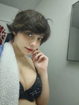 Pink Kunt OnlyFans Leaked Free Thumbnail Picture - #0B257s61wk