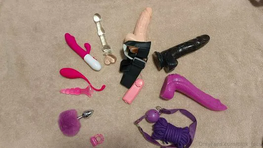Pink Lucy OnlyFans Leaked Free Thumbnail Picture - #Mpcb8KOXLy