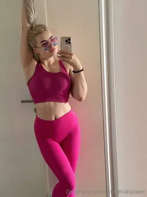 Pink Milkshake OnlyFans Leaked Free Thumbnail Picture - #7iuWT5GTlr