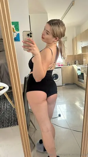 Pink Milkshake OnlyFans Leaked Free Thumbnail Picture - #8oUXeia3QO