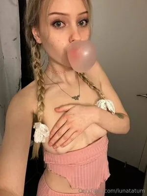Pinklunaxo OnlyFans Leaked Free Thumbnail Picture - #AV29OHVhre