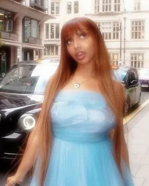 Pinkpantheress OnlyFans Leaked Free Thumbnail Picture - #laiaIJNEOt