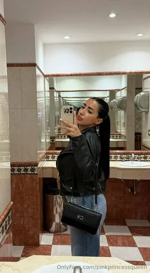 Pinkprincessqueen OnlyFans Leaked Free Thumbnail Picture - #HORaZ5puWg