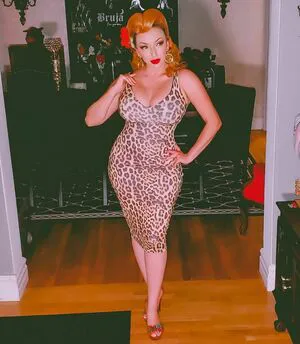 Pinupdollashleymarie OnlyFans Leaked Free Thumbnail Picture - #szA273dLoj
