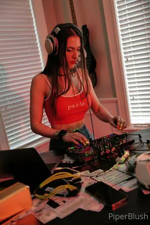 Piperblushfree OnlyFans Leaked Free Thumbnail Picture - #jesWmc2NNF