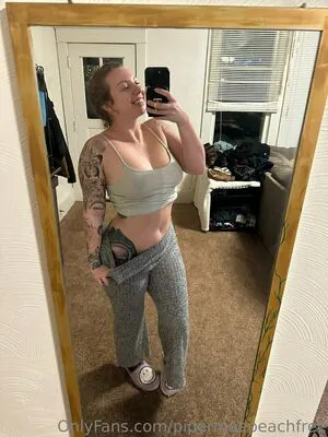 Pipermaepeachfree OnlyFans Leaked Free Thumbnail Picture - #nC9kJHXNC0
