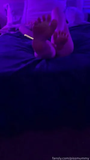 Pissmummy OnlyFans Leaked Free Thumbnail Picture - #oIkglrGIcz