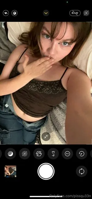 Pissqu33n OnlyFans Leaked Free Thumbnail Picture - #Ys2EjrqiBN