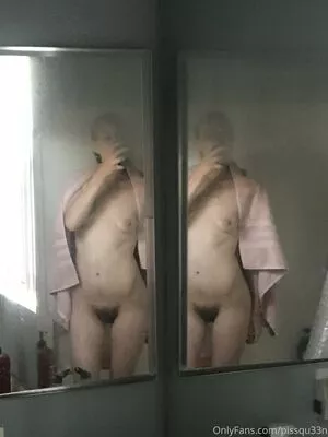 Pissqu33n OnlyFans Leaked Free Thumbnail Picture - #vnCdN88OK8