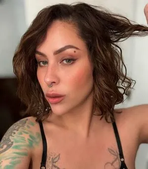 Pitty OnlyFans Leaked Free Thumbnail Picture - #NAJ8F0Gysr