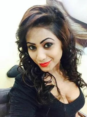 Piumi Hansamali OnlyFans Leaked Free Thumbnail Picture - #5paluKvE6I