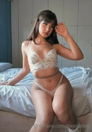Pixeljadearixela OnlyFans Leaked Free Thumbnail Picture - #GskHAsxNS7