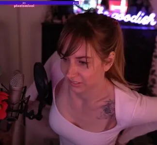 Pixelsmixel OnlyFans Leaked Free Thumbnail Picture - #KmvaADiq0M