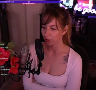 Pixelsmixel OnlyFans Leaked Free Thumbnail Picture - #SKOU9wu9Aj