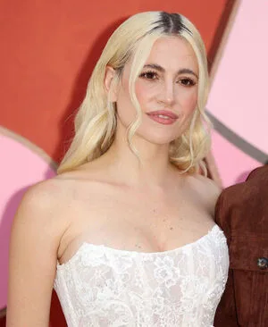 Pixie Lott OnlyFans Leaked Free Thumbnail Picture - #5Zk05iXQjx
