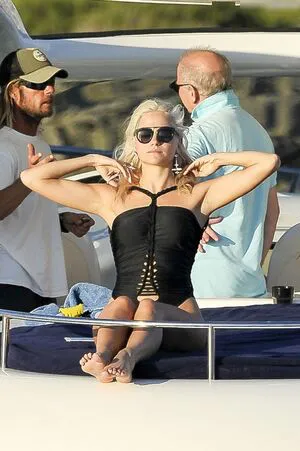 Pixie Lott OnlyFans Leaked Free Thumbnail Picture - #nyHhs7Bf58