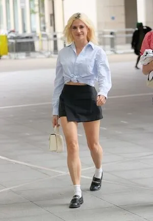 Pixie Lott OnlyFans Leaked Free Thumbnail Picture - #v7zxoE4hzq