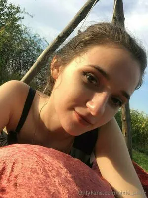 Pixie Polly OnlyFans Leaked Free Thumbnail Picture - #d4iXlkknnM