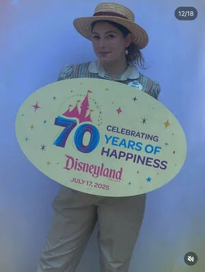 Pixiedustedemma OnlyFans Leaked Free Thumbnail Picture - #LivJHJnKpc