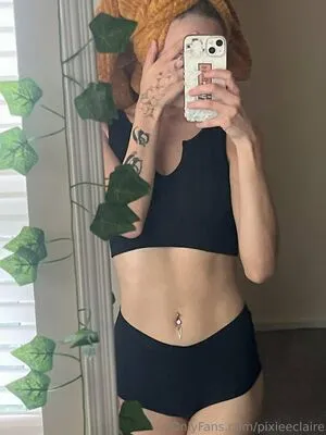 Pixieeclaire OnlyFans Leaked Free Thumbnail Picture - #HZnx9MbeSb