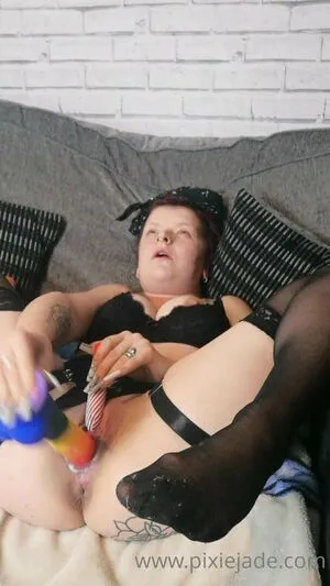 Pixiejadeuk OnlyFans Leaked Free Thumbnail Picture - #81ab7f8cHZ