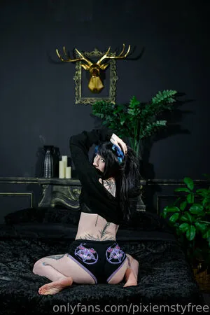 Pixiemstyfree OnlyFans Leaked Free Thumbnail Picture - #d5782zuNMG