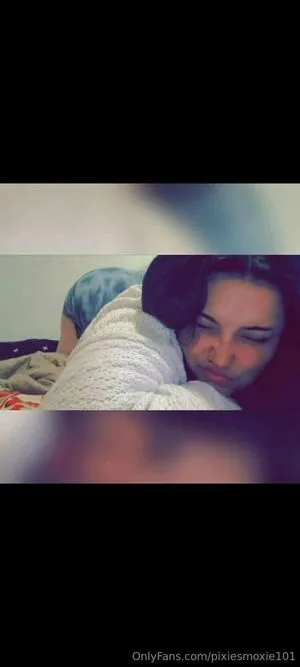 Pixiesmoxie101 OnlyFans Leaked Free Thumbnail Picture - #5a5PZse4N8