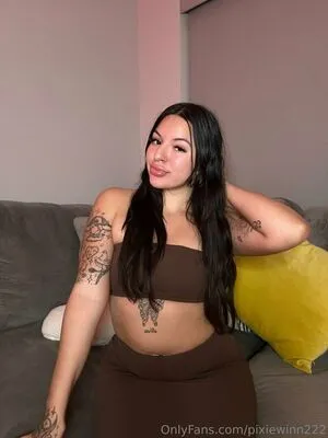 Pixiewinn222 OnlyFans Leaked Free Thumbnail Picture - #9OvHmbKd2R