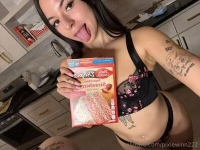 Pixiewinn222 OnlyFans Leaked Free Thumbnail Picture - #9iHibI7Lmx